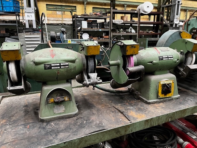 Dvoukotoučová bruska stolní - 7