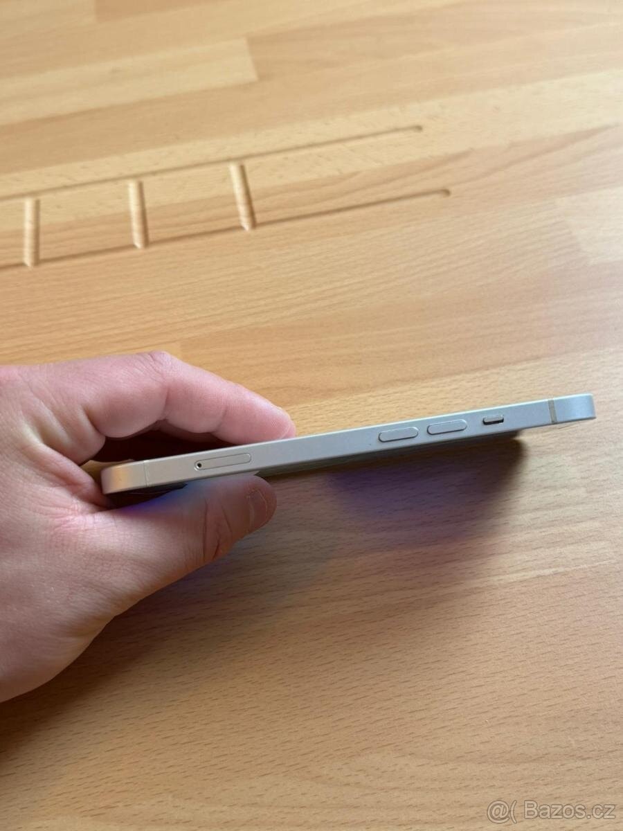 Apple iPhone 13 128 GB – bílý – TOP stav - 7