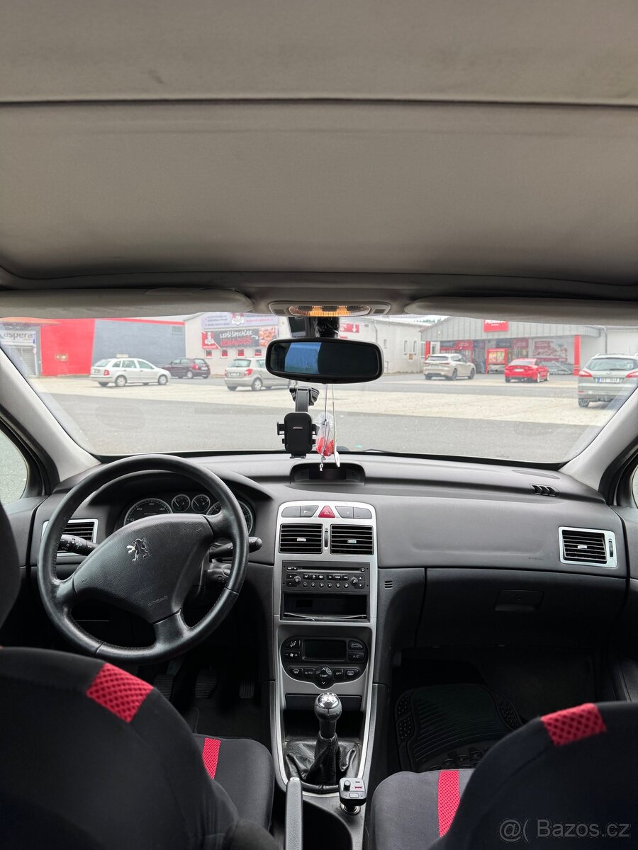 Peugeot 307 SW – 2.0 HDi - 7