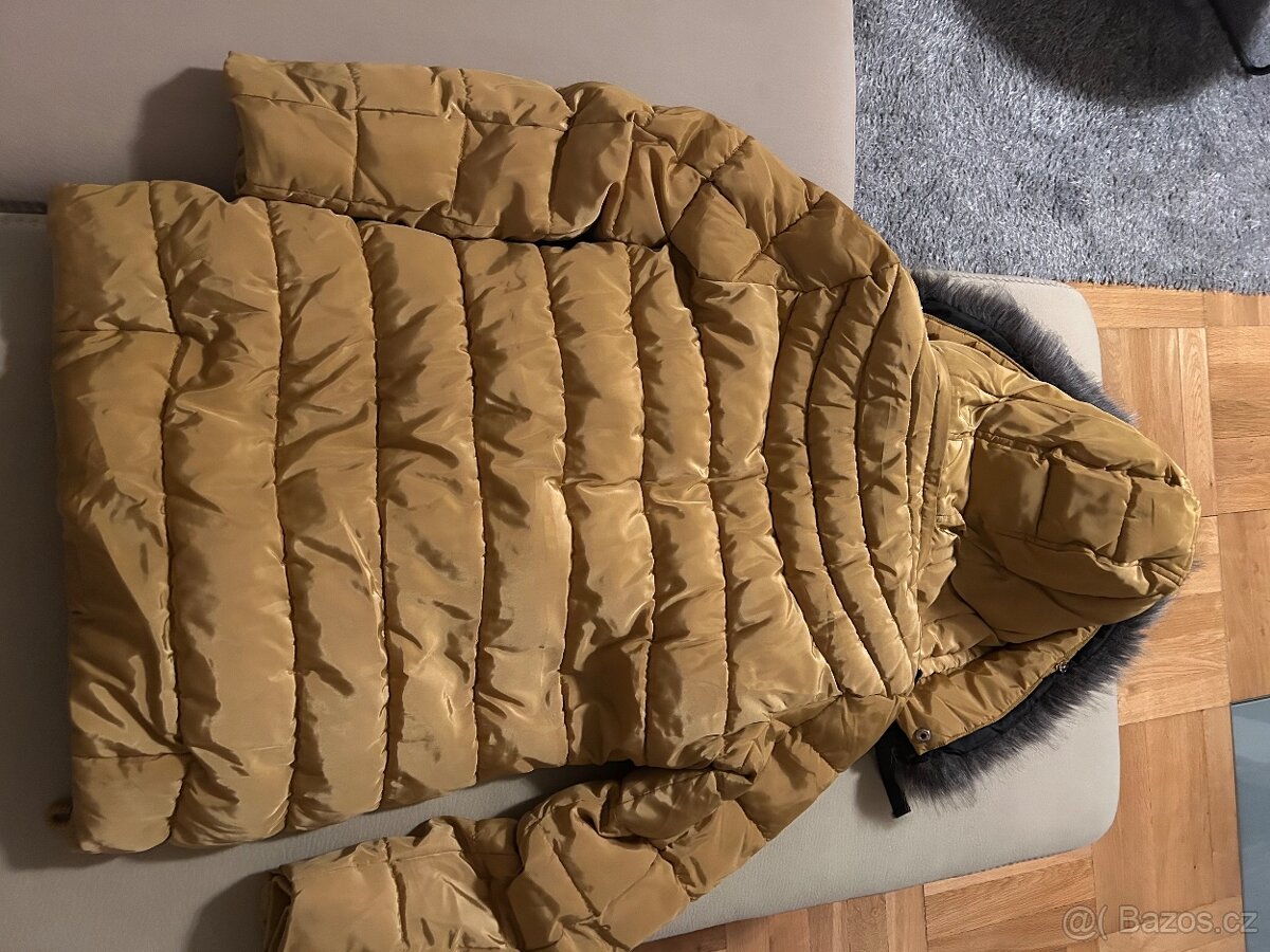 Prodám zimní dámskou bundu (žluto-zlatou lesklou) - 7