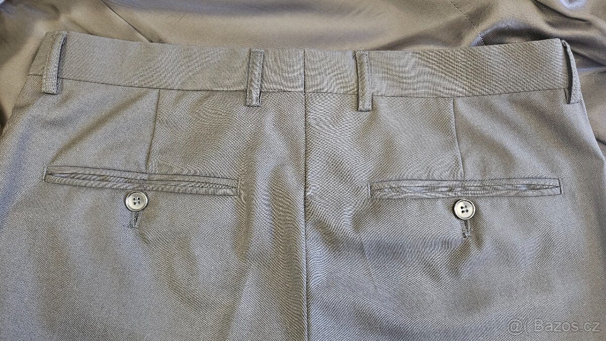 Oblek do tanečních zn. STONES, vel. 48 - 7