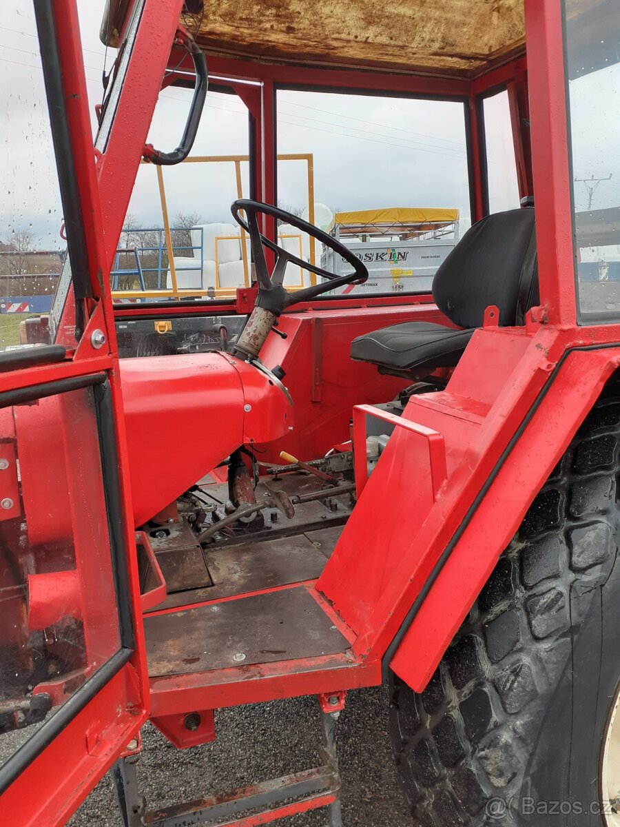 Prodám kolový traktor Zetor 6911 - 7