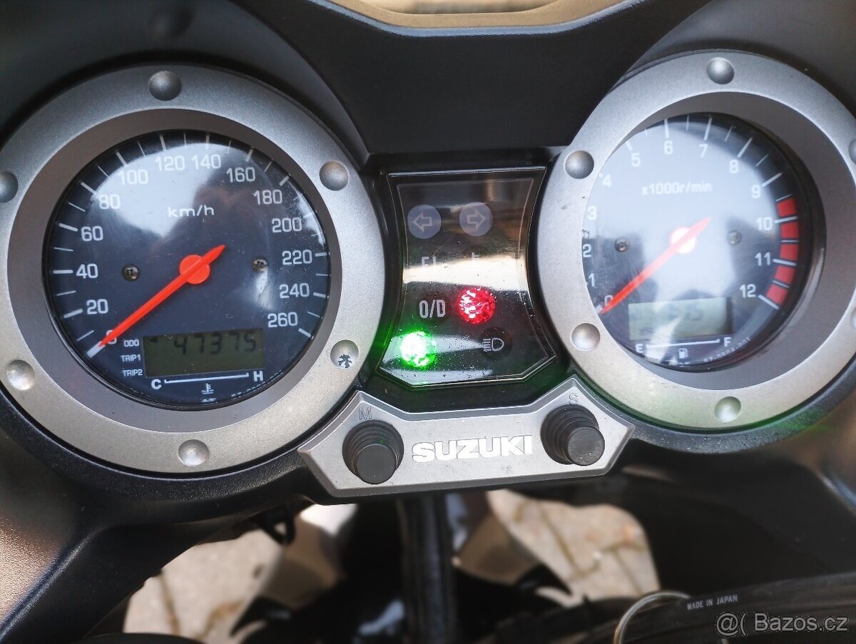 Suzuki DL1000 V-Strom - 7