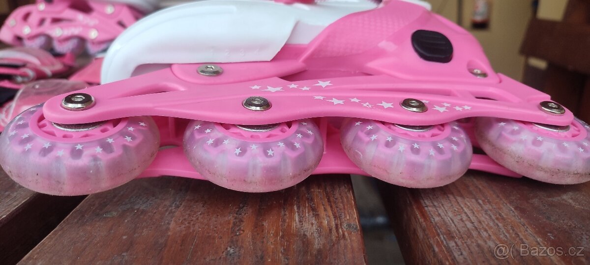 Dětské brusle + set - 7