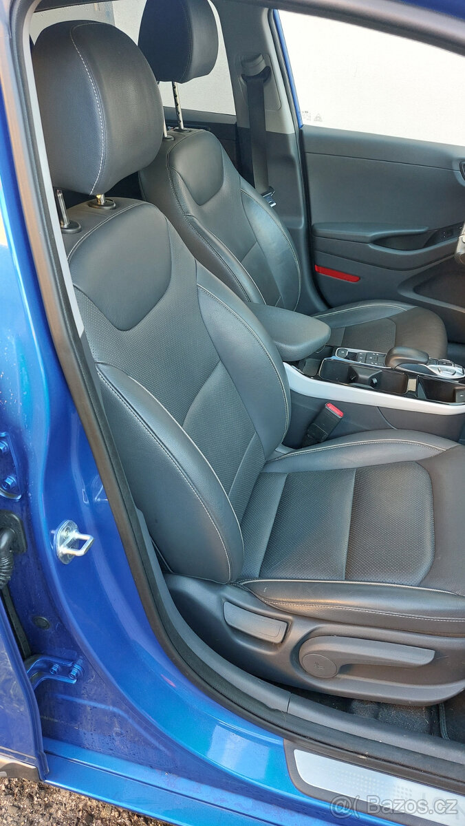 Hyundai Ioniq 28Kwh Electric - skvělé a úsporné auto - 7