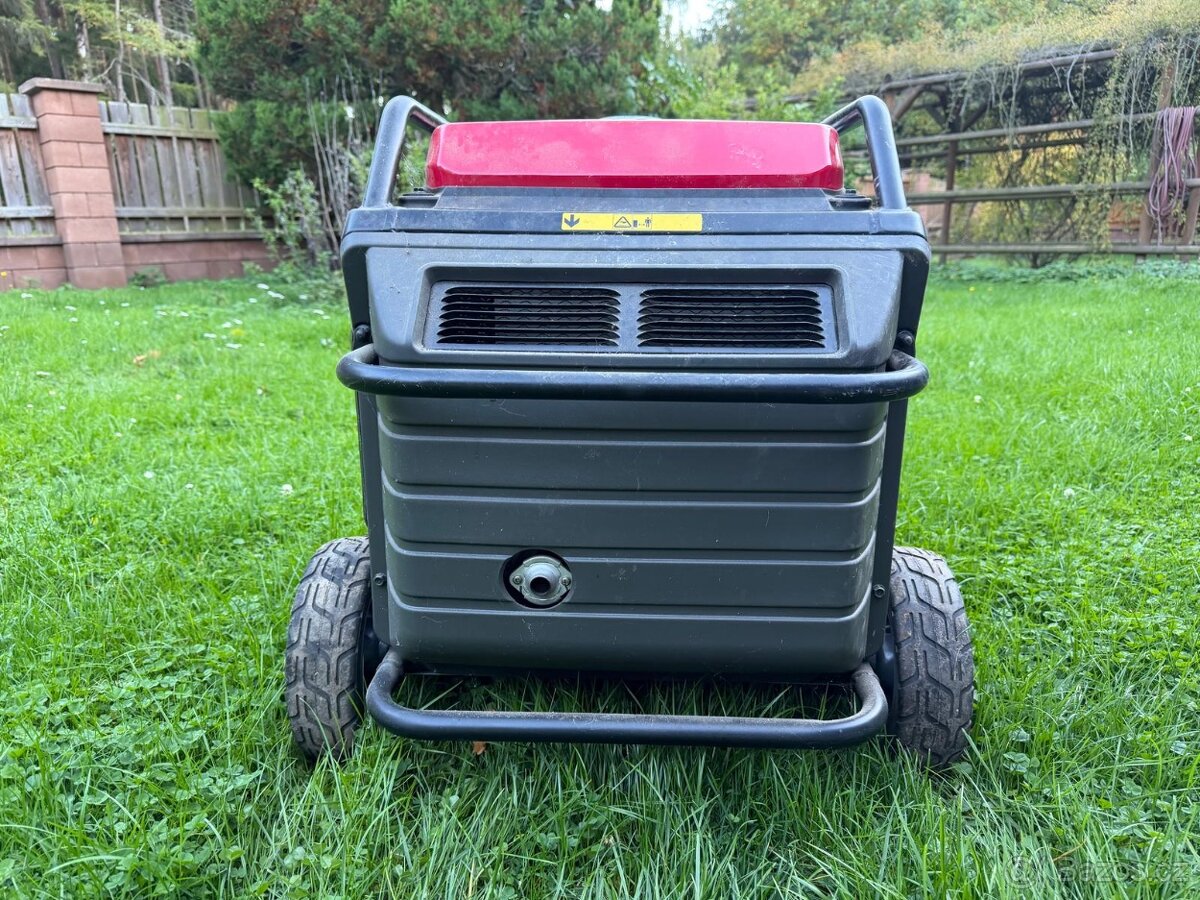 Elektrocentrála Honda EU 70 is - 7