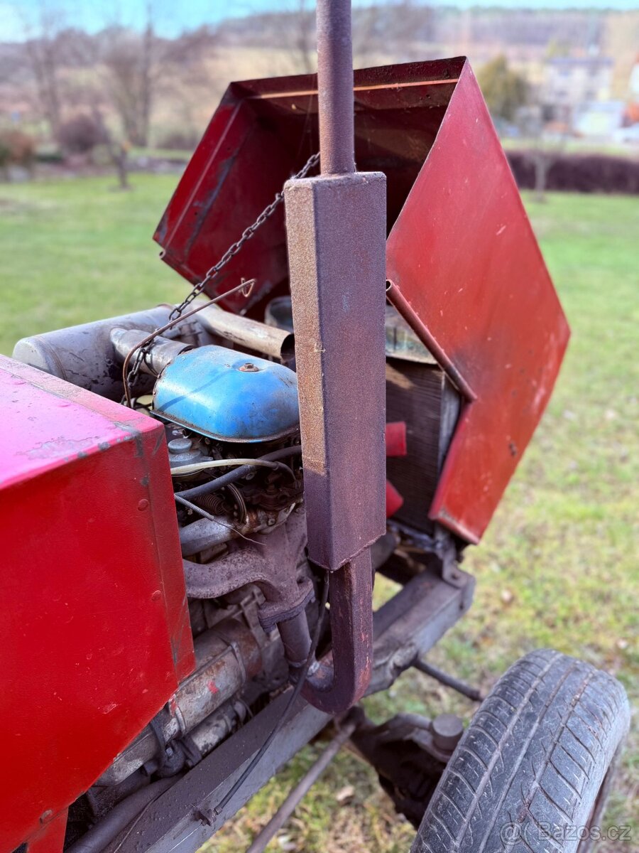 Malotraktor 1203 - 7