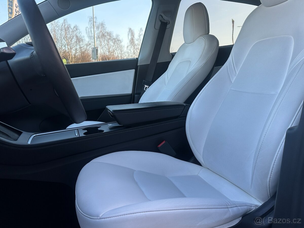 Tesla Model Y 2021 - 7