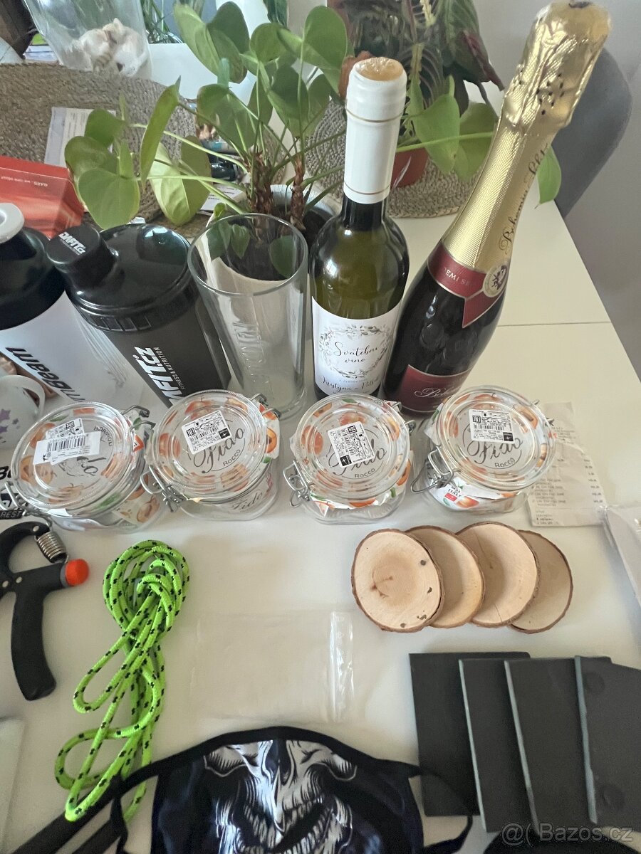 Mix věcí, sport, do kuchyně, na párty… - 7