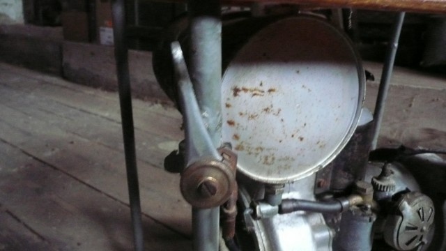 Spalovací motor s čerpadlem - 7