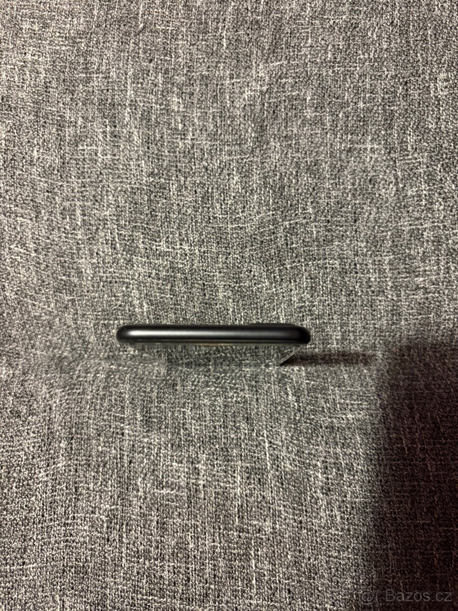 iPhone 7 Plus 128GB - 7