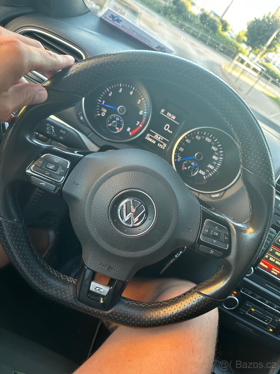 Volkswagen Golf R 2.0TSi 230kW 4x4 - 7