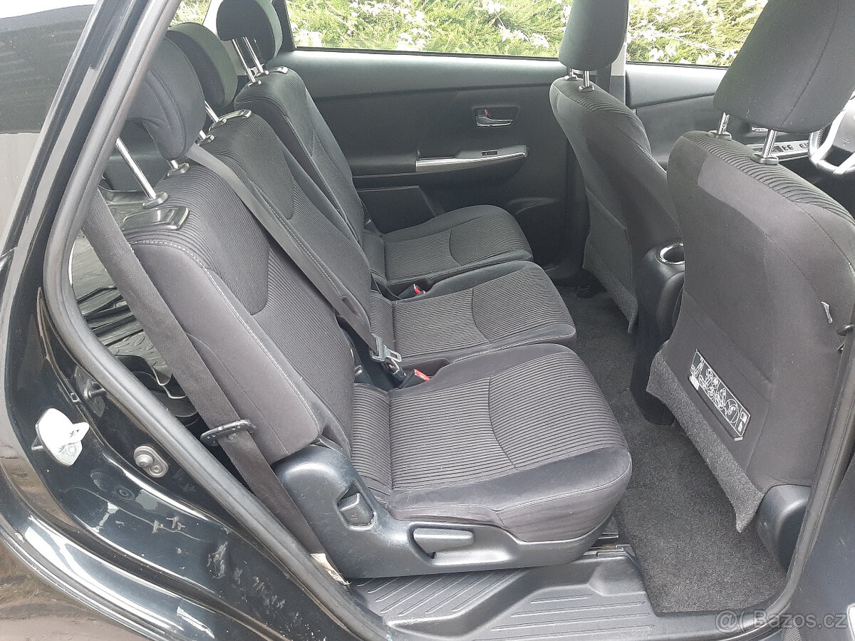 Toyota Prius Plus 2016 Hybrid - 7