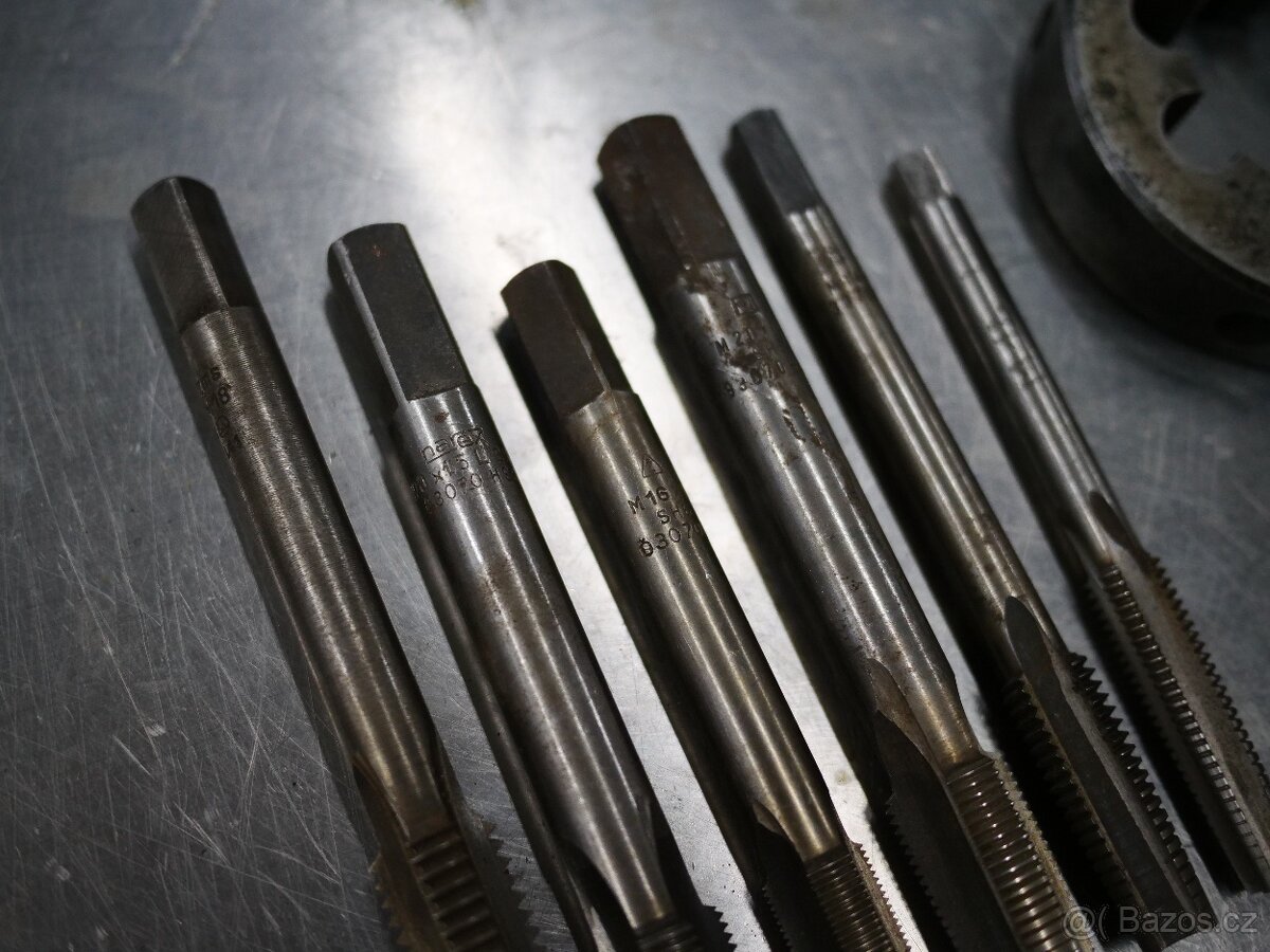 Závitové očko, závitník více v popisu - 7