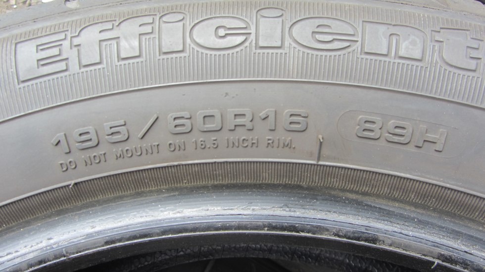 Letní pneu 195/60/16 Good Year - 7