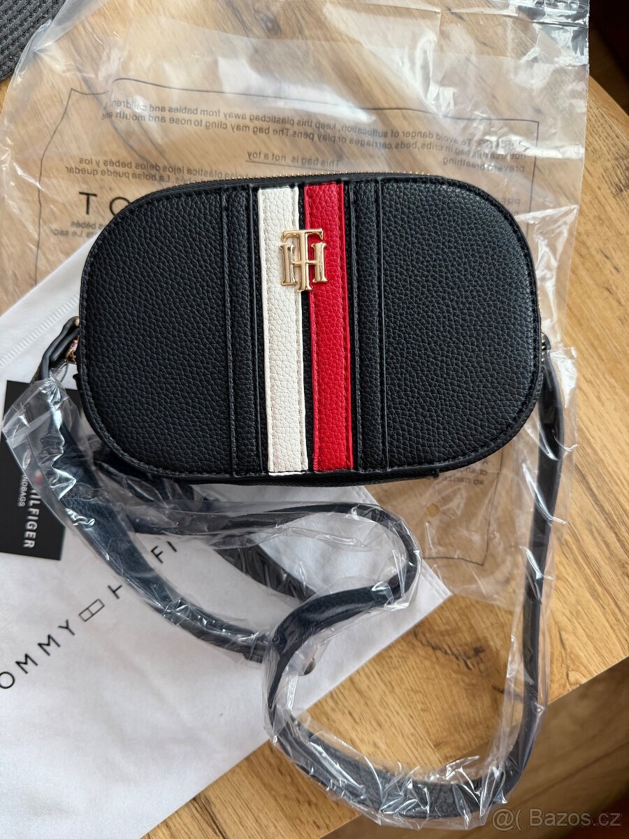 Kabelka Tommy Hilfiger černá - 7