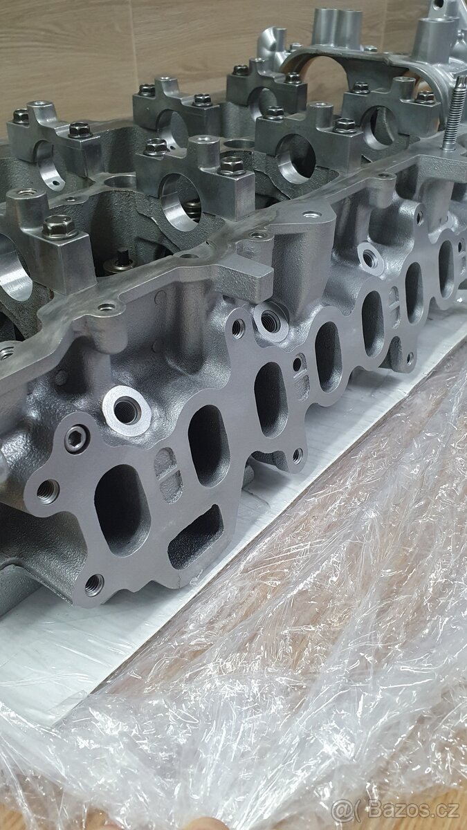 Hlava motora Mazda 2.2 SkyActive-D - 7