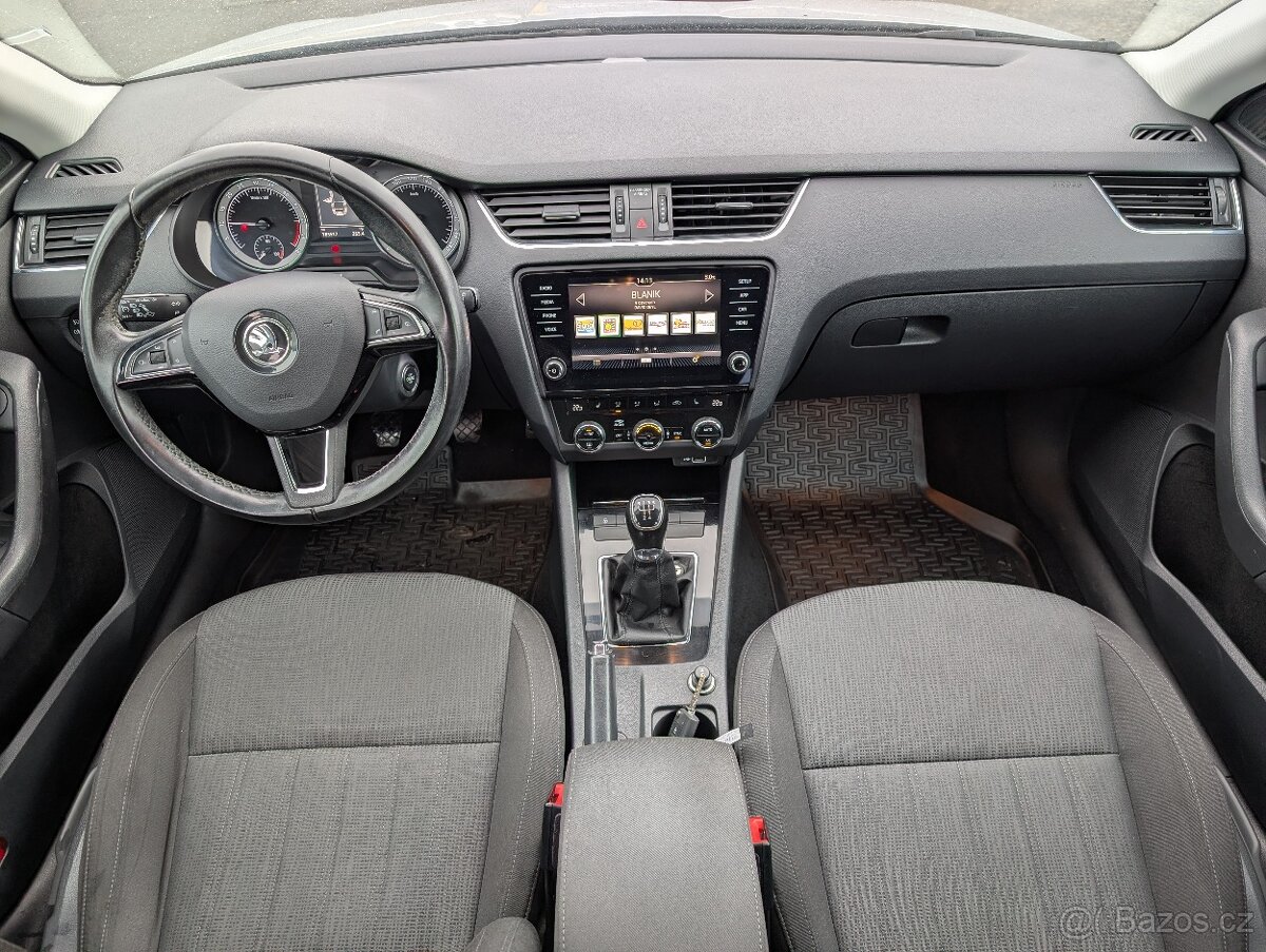 FORD FOCUS COMBI 1.6i 74kW 2010 JEN 125TKM - 7