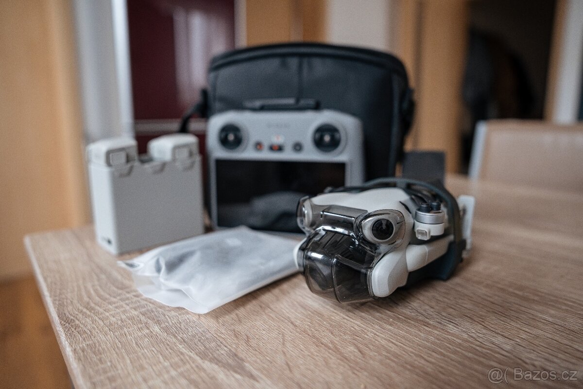 DJI Mini 4 Pro Fly More Combo (DJI RC2) - 7