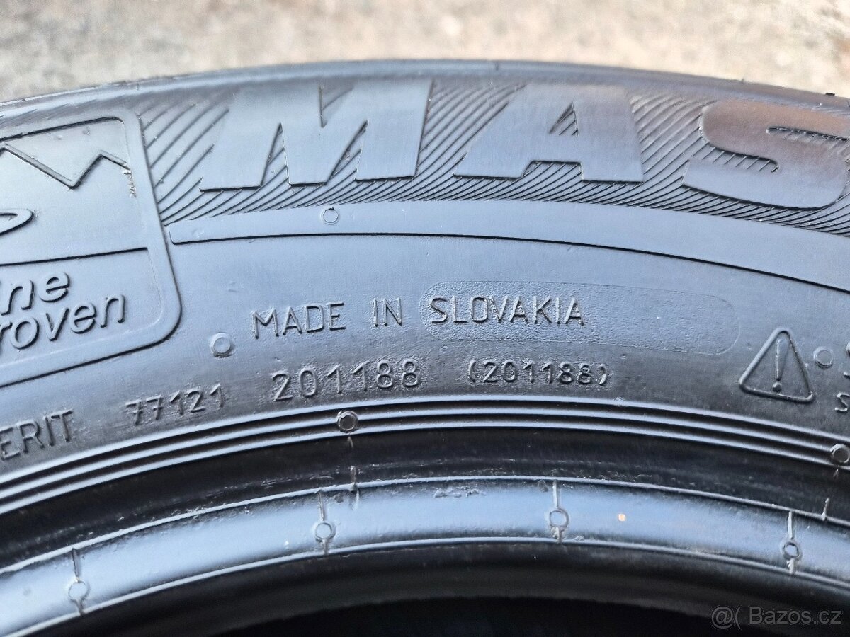 2 Zimní pneumatiky Semperit Master-Grip 175/70 R14 - 7