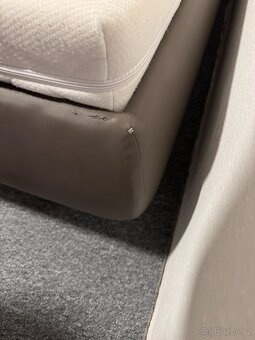 postel s úložným prostorem - 7