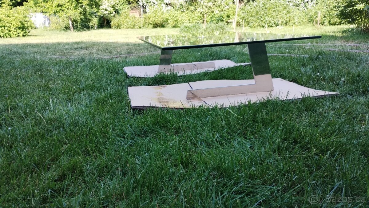 konferenční stolek - 7