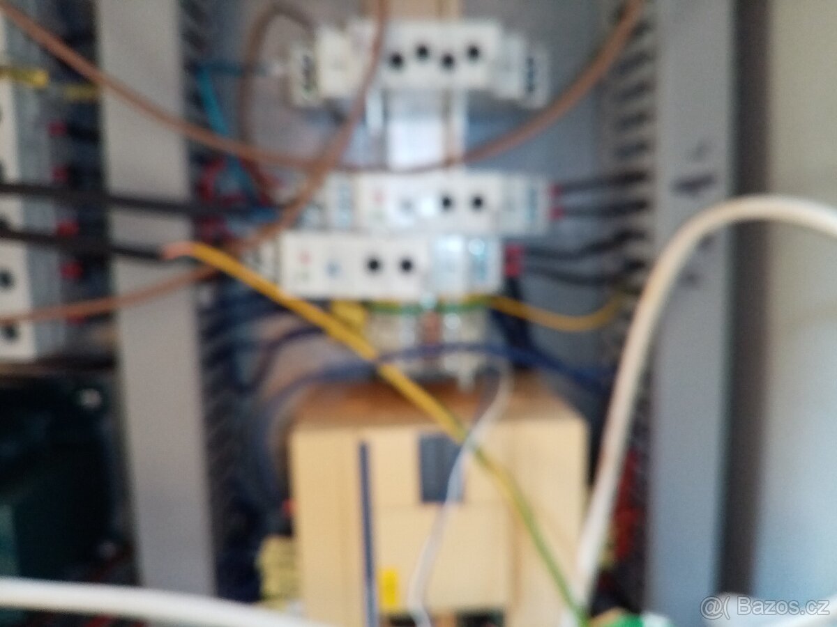 ROZVADEC - 7