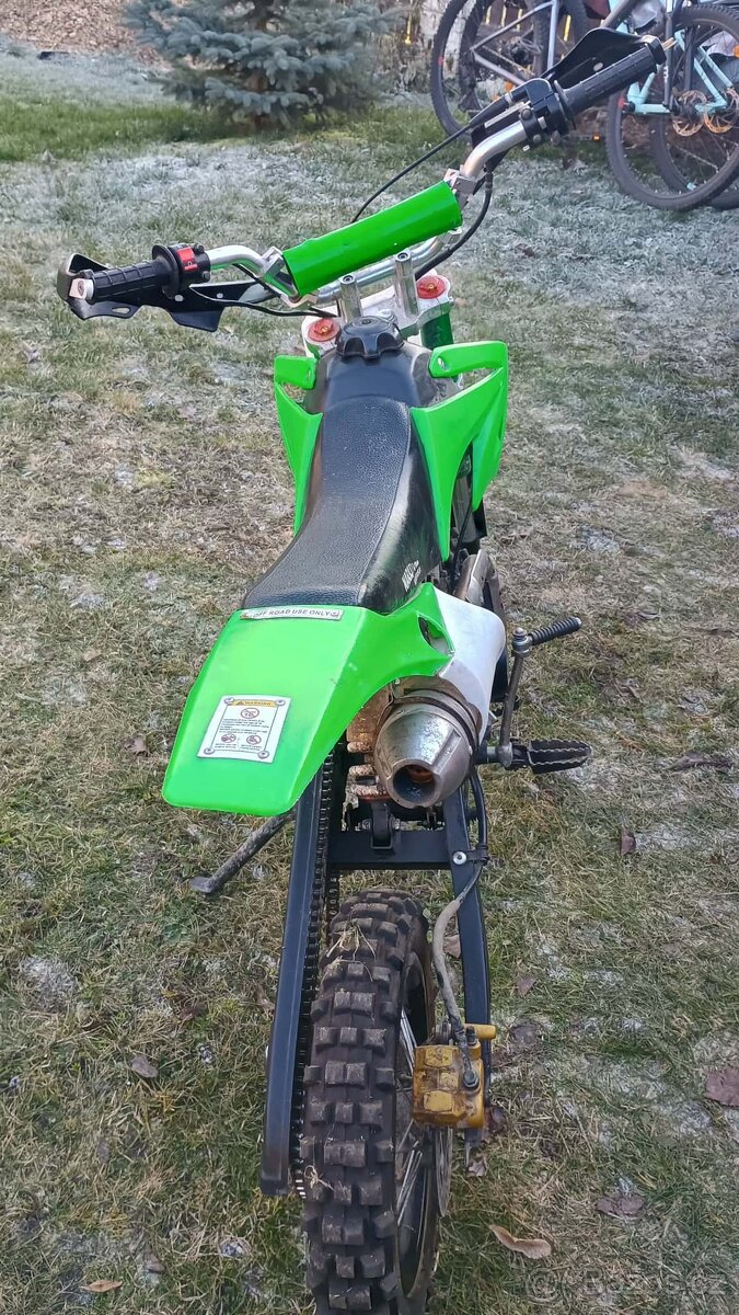 Prodám pitbike 125 14/12 + helma - 7