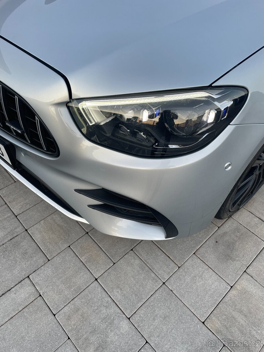 Mercedes E 200 4matic sedan AMG paket 2021 - 7