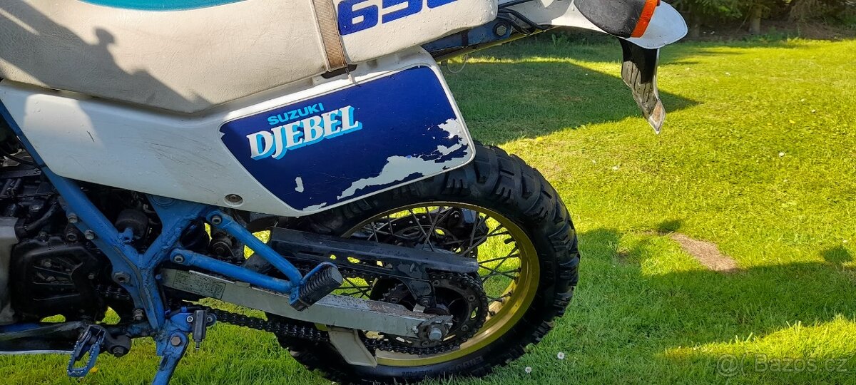 Suzuki dr 650S Djebel - 7