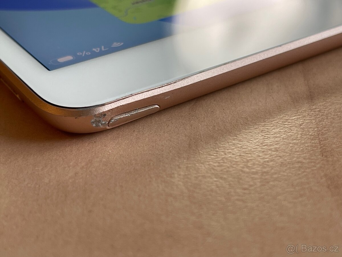 Apple iPad Air 3 Generace (A2152) 64Gb - 7
