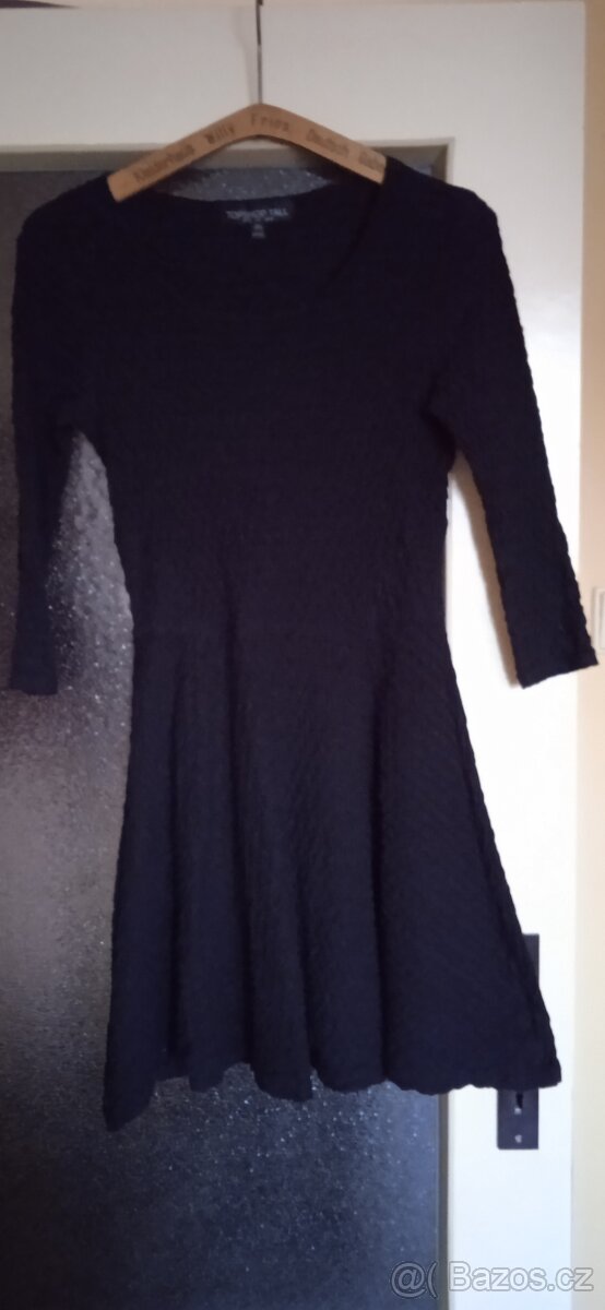Černé šaty a svetry 6 ks XS/S a M. - 7