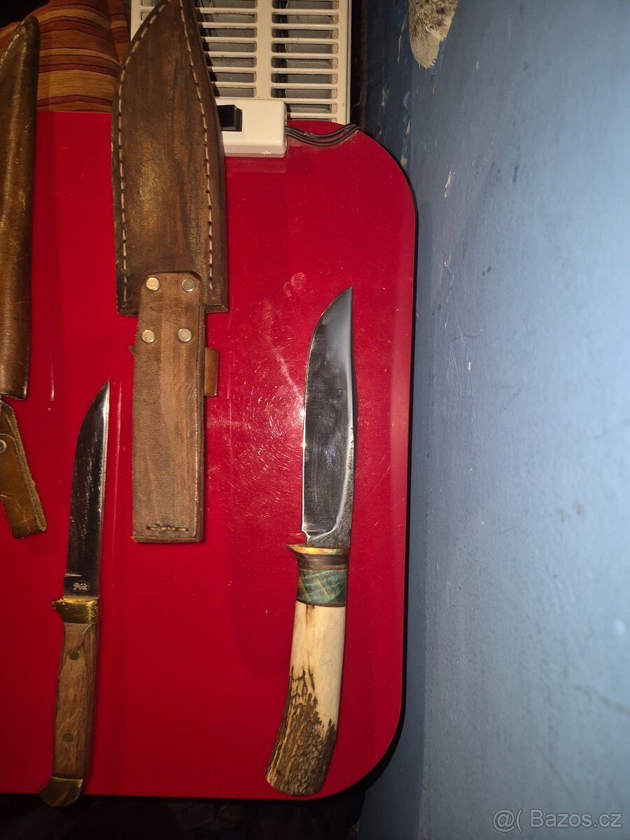 Nože s pevnou čepelí - 7