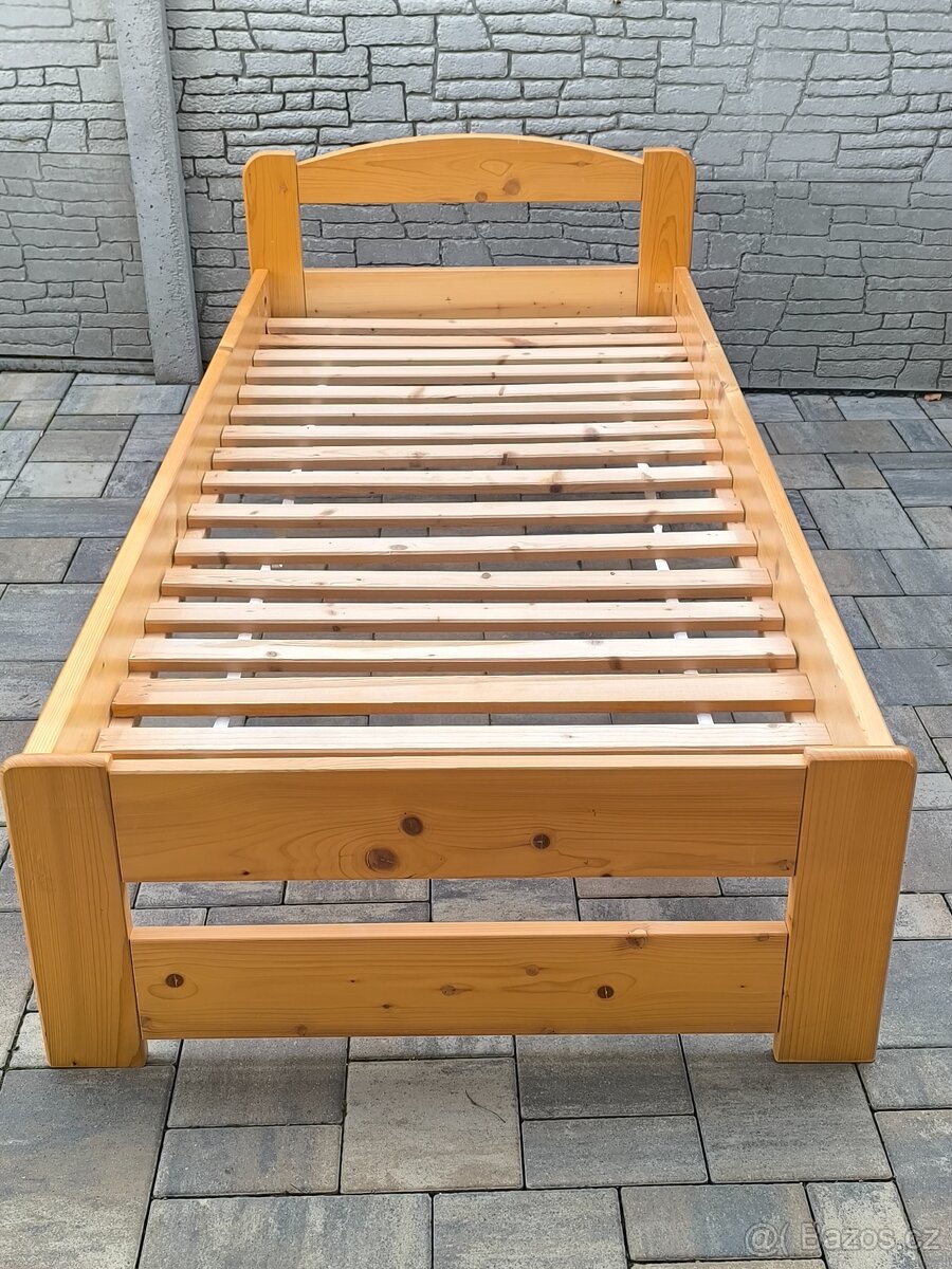 Prodám dřevěnou postel 90cm x 200cm - 7