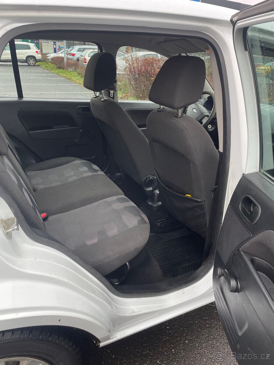 Ford Fusion 1.4 59 kW – 2006 - 7