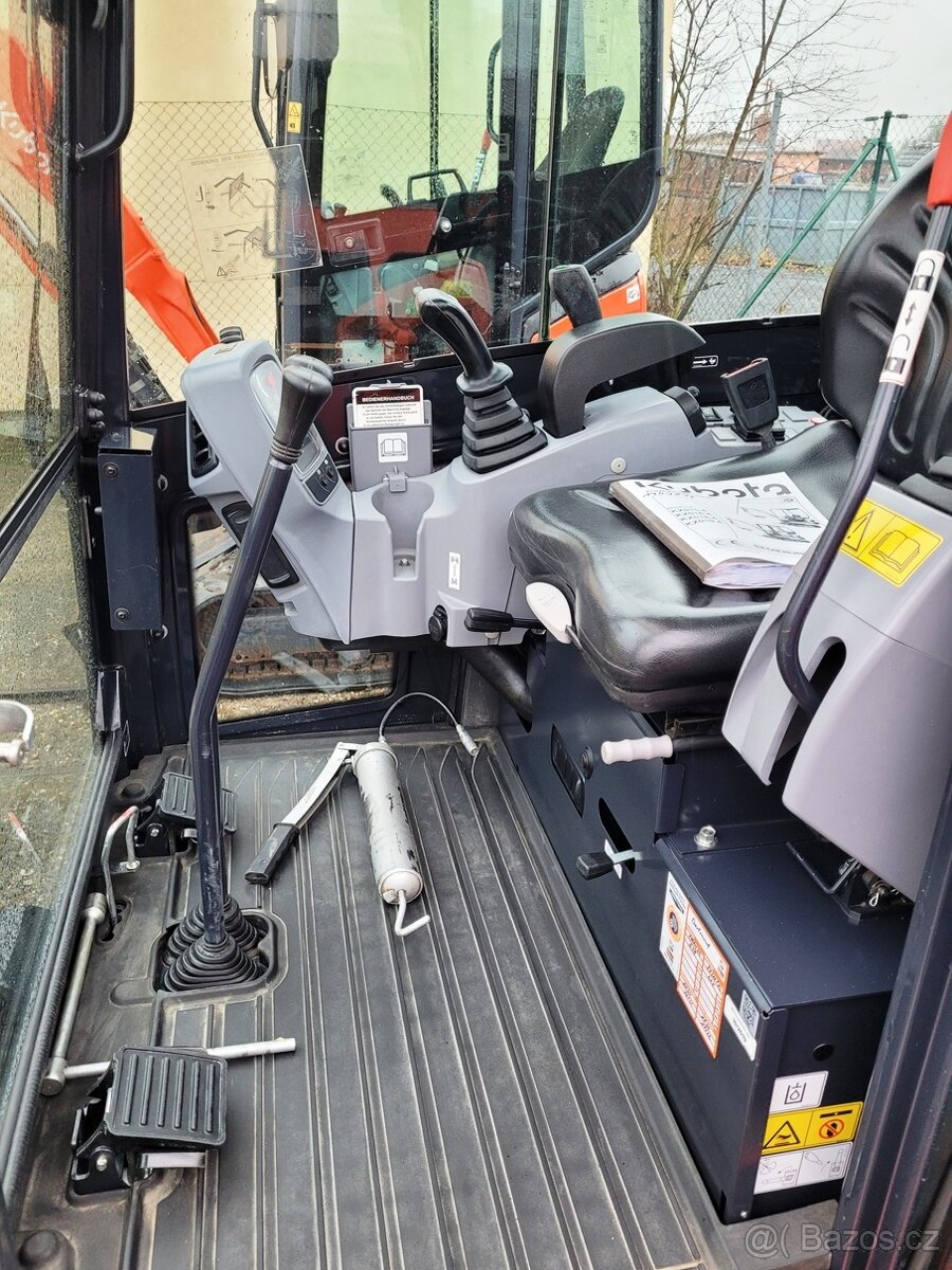 minibagr Kubota KX016-4 - 7