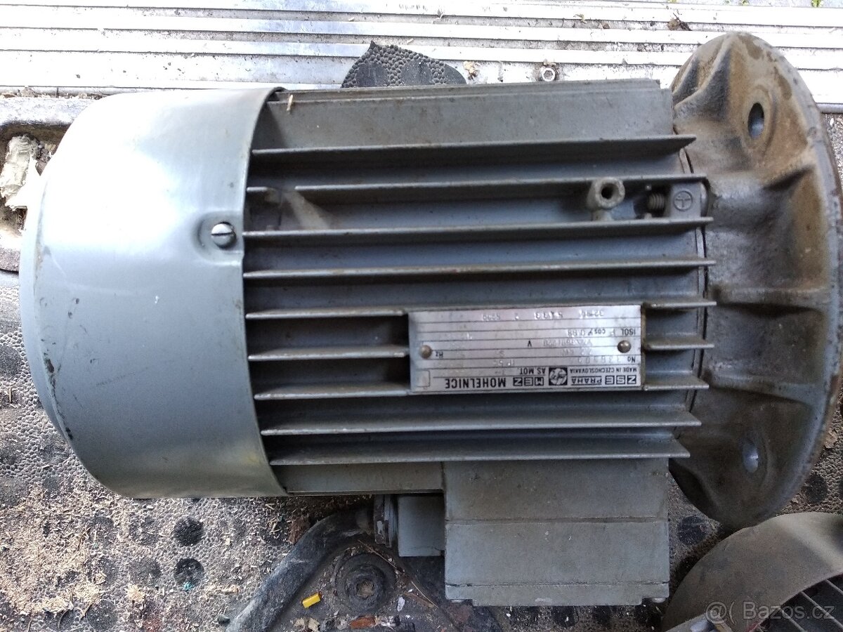 Třífázový asynchronní motor - přírubový - 7