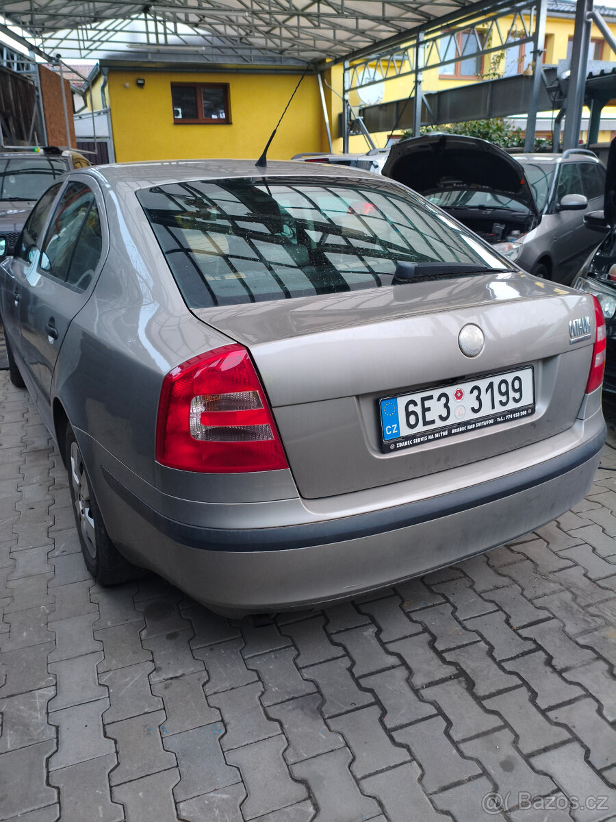 Škoda Octavia 2 1.6 MPI benzin - 7