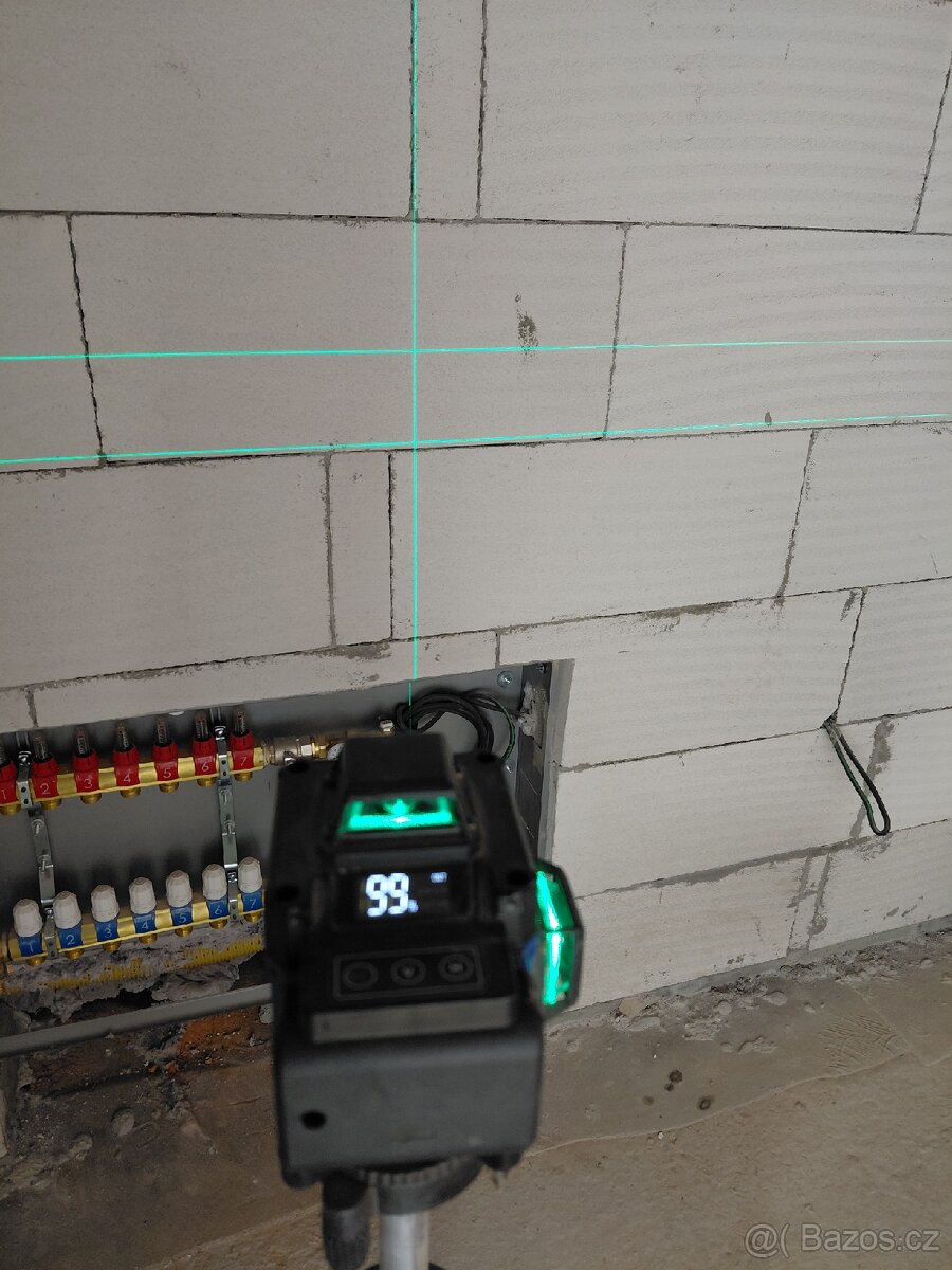 Samonivelacni laser 16 linek - 7
