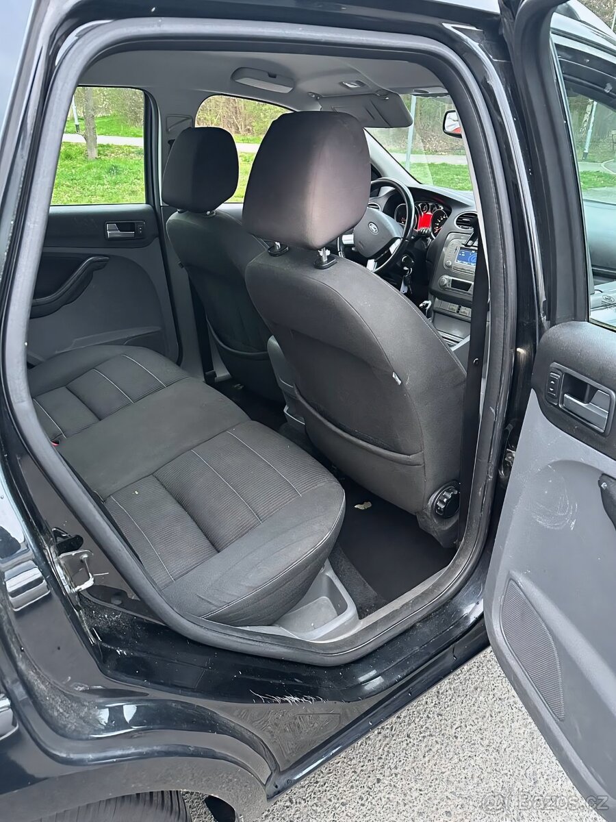 Ford Focus Wagon 1.6 TDCi Titanium - 7