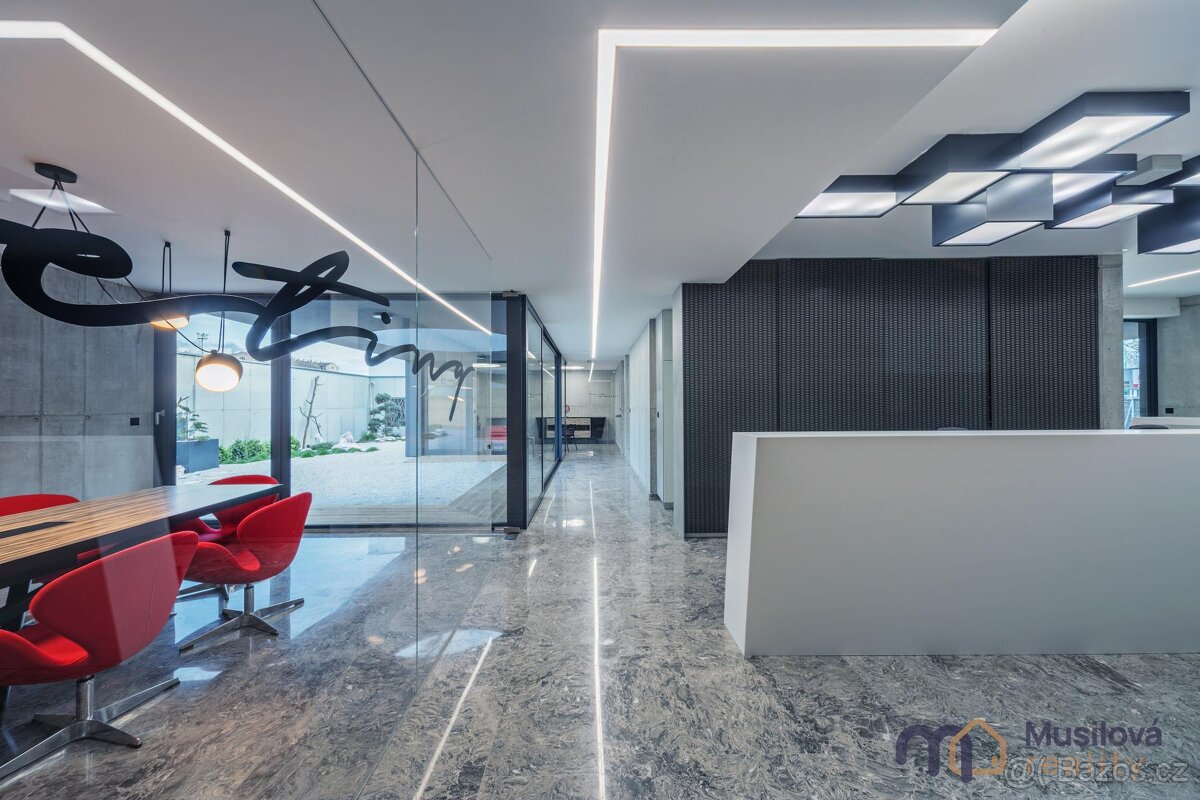 Prodej administrativní budovy 243 m2 pozemek 1.062 m2 - 7