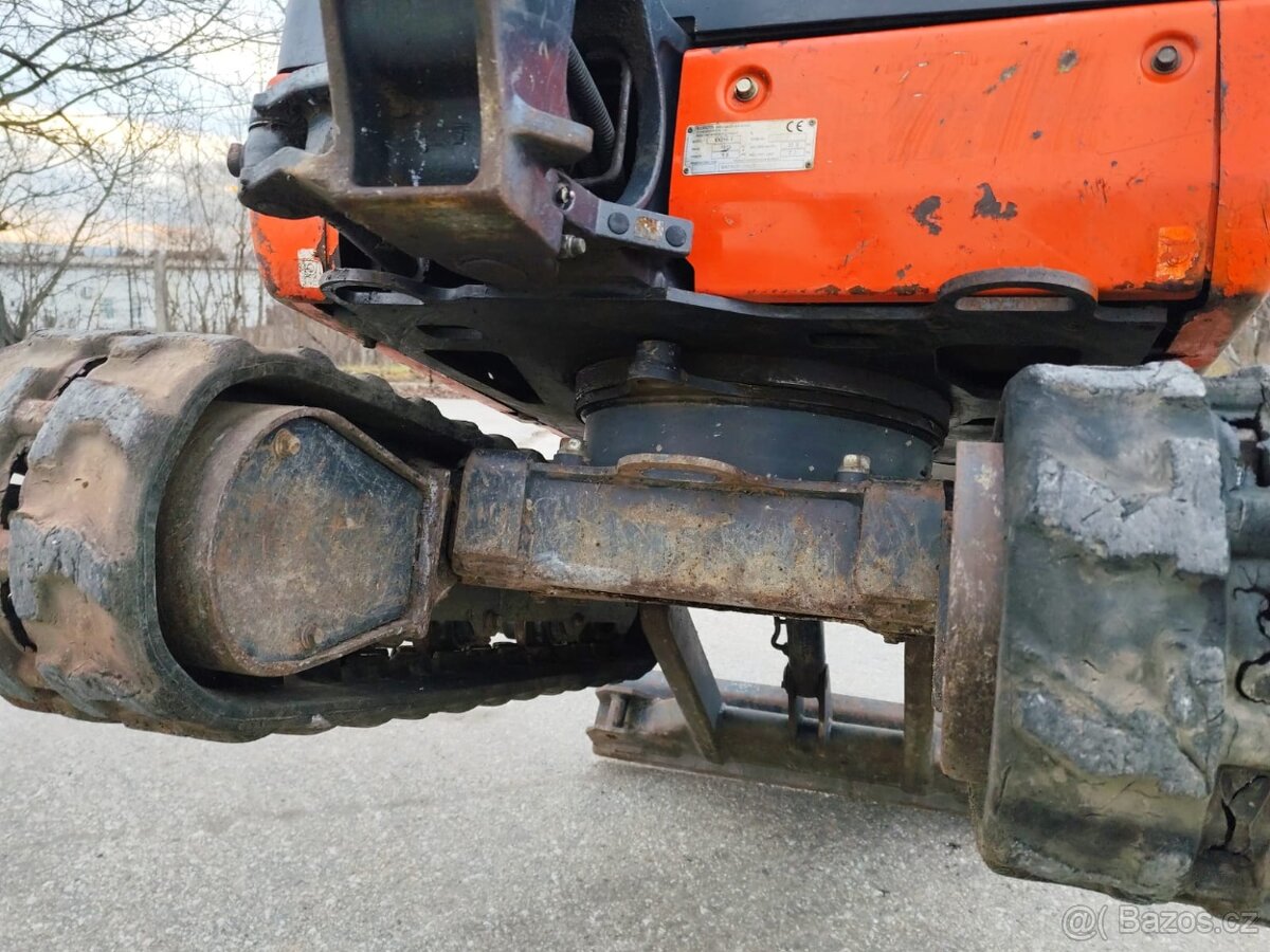 Bagr Kubota, 1600kg. Rok 2015. Rozsirovaci. - 7