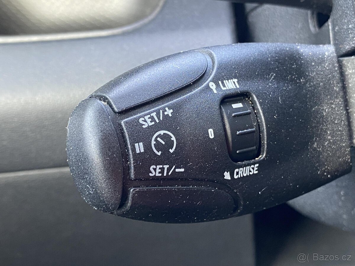 Citroën C3 Picasso 1.4 VTi , 70 kW benzín, 2013 - 7