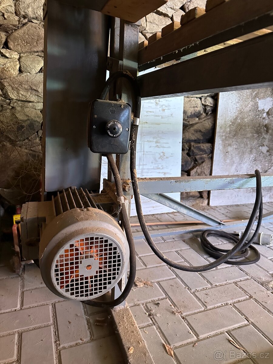 Prodám pásovou brusku - 7