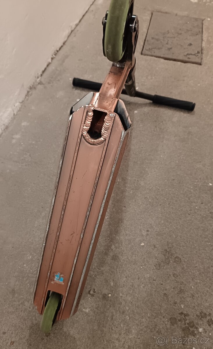 Koloběžka Oxelo z Decathlonu - 7