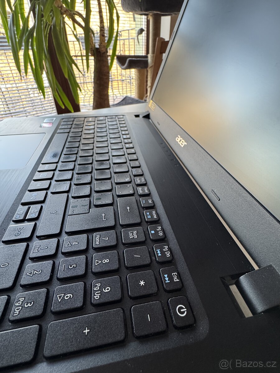 Acer Aspire - 7