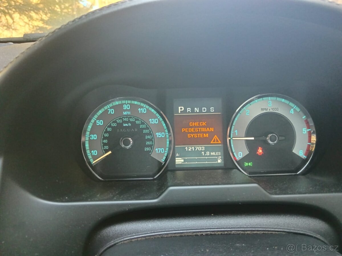 // Jaguar XF 2.7D - 276DT//DÍLY - 7