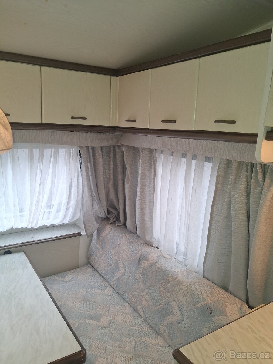 Prodám karavan hobby prestige - 7