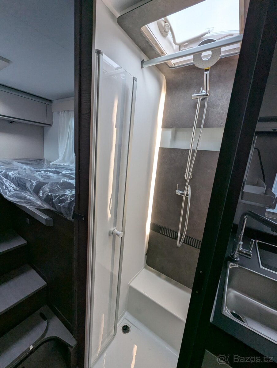 ADRIA MB MATRIX SUPREME 670 SL - 7