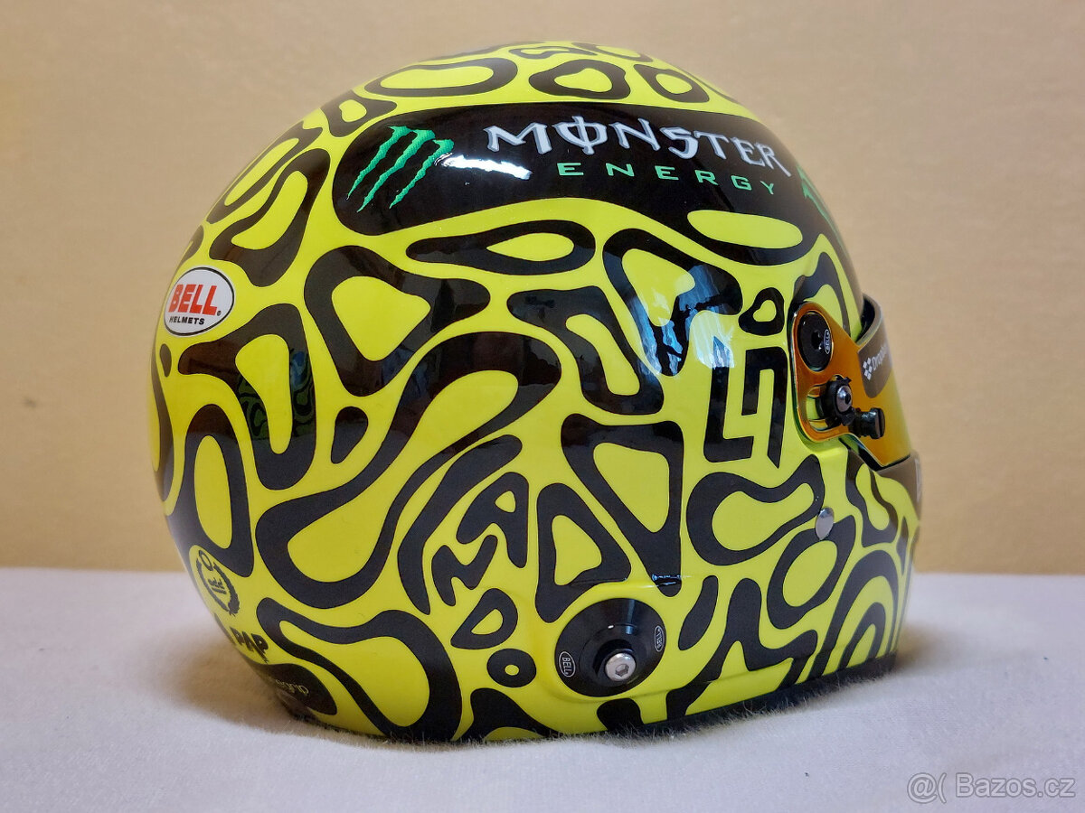 Lando Norris 2024 McLaren F1 helma 1:2 - 7